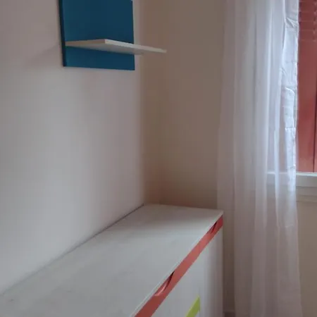 Yellena Apartment Villejuif